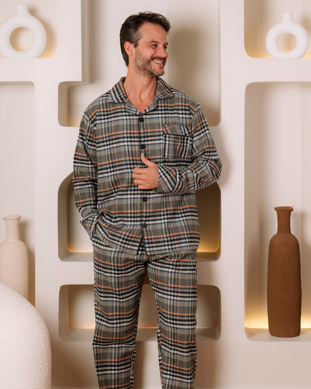 Men's classic open pajamas with laser buttons and rotary check pants