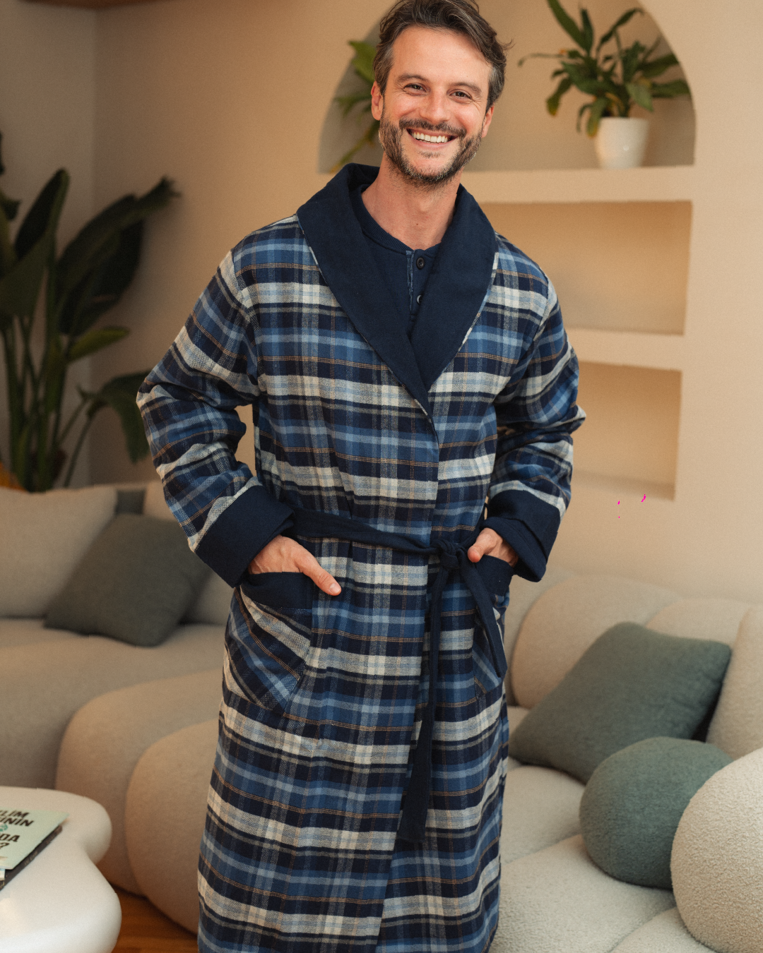 Classic plaid men's robe, cool shawl, rotary castor