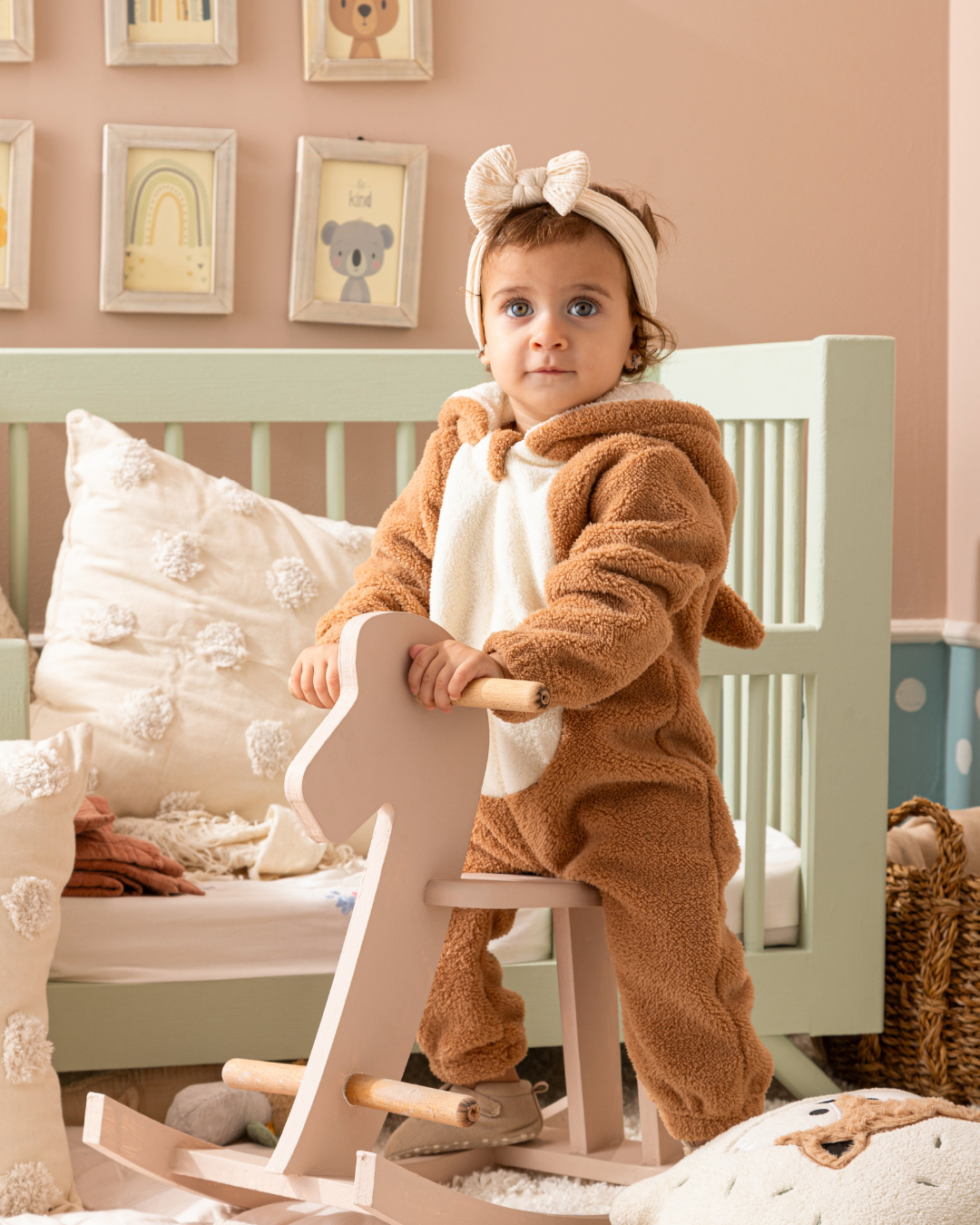 Deer Jumbsuit Baby jumpsuit with cabochon and fur zipper