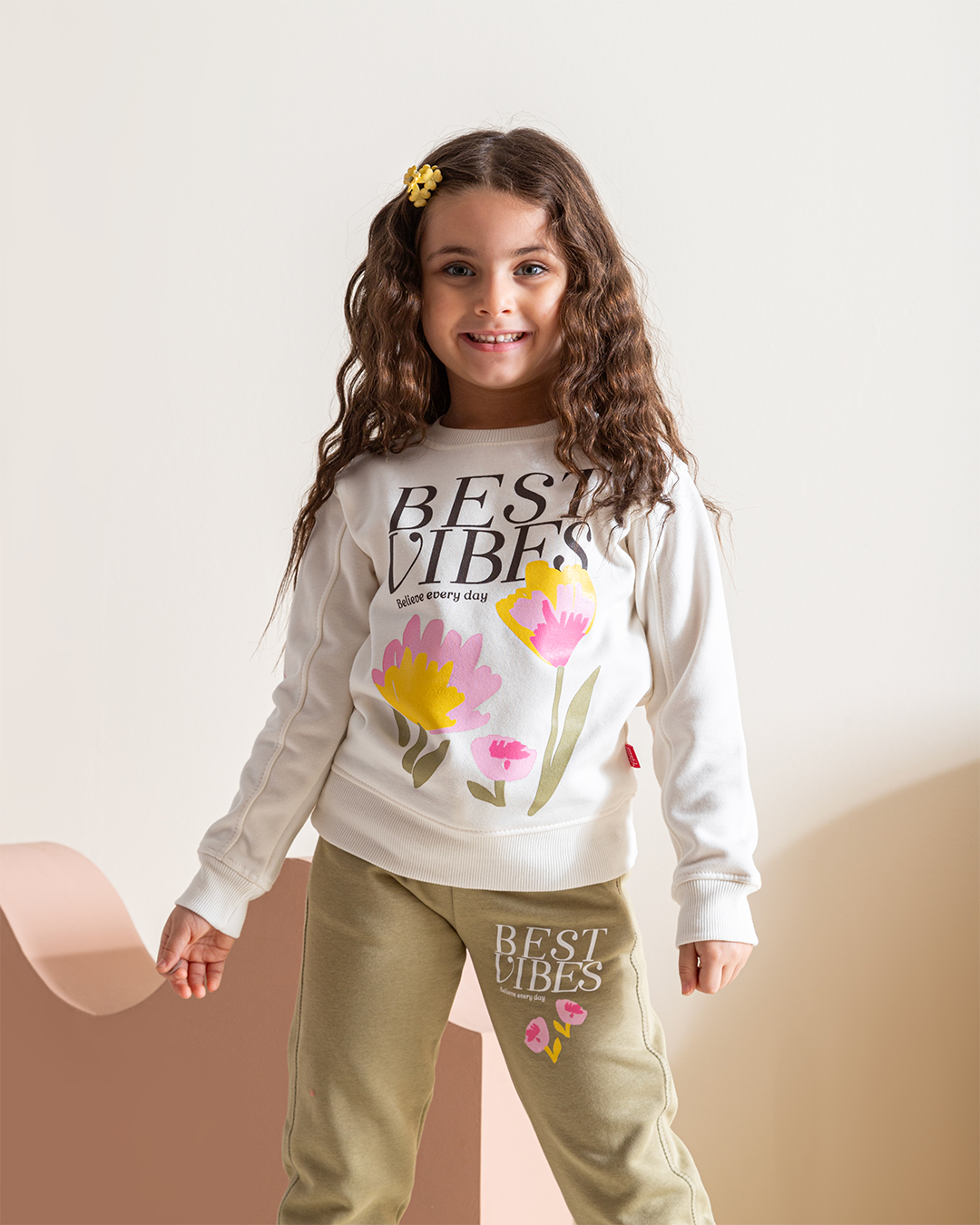 Best vibes Girls' pajamas, Rowand Milton, 2 printed cuts on the chest, cuffs and sleeves + printed trousers