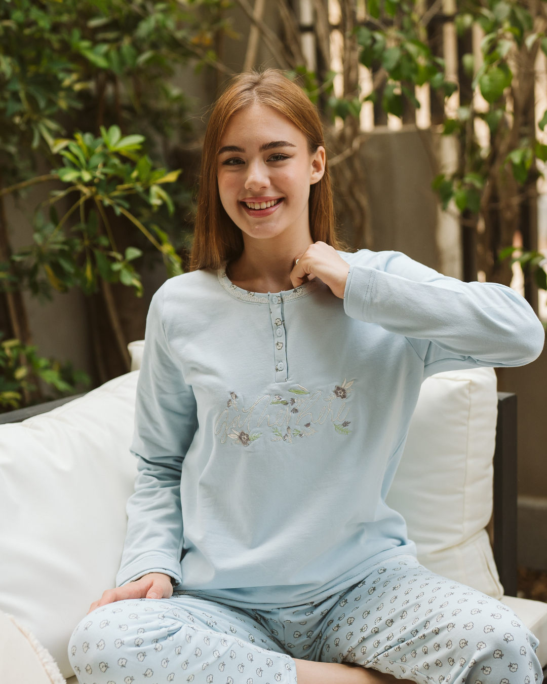 ross Women's long pajamas with long sleeves and floral embroidery