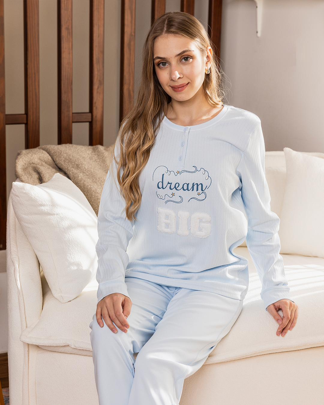 Women's long sleeve pajamas with embroidered print