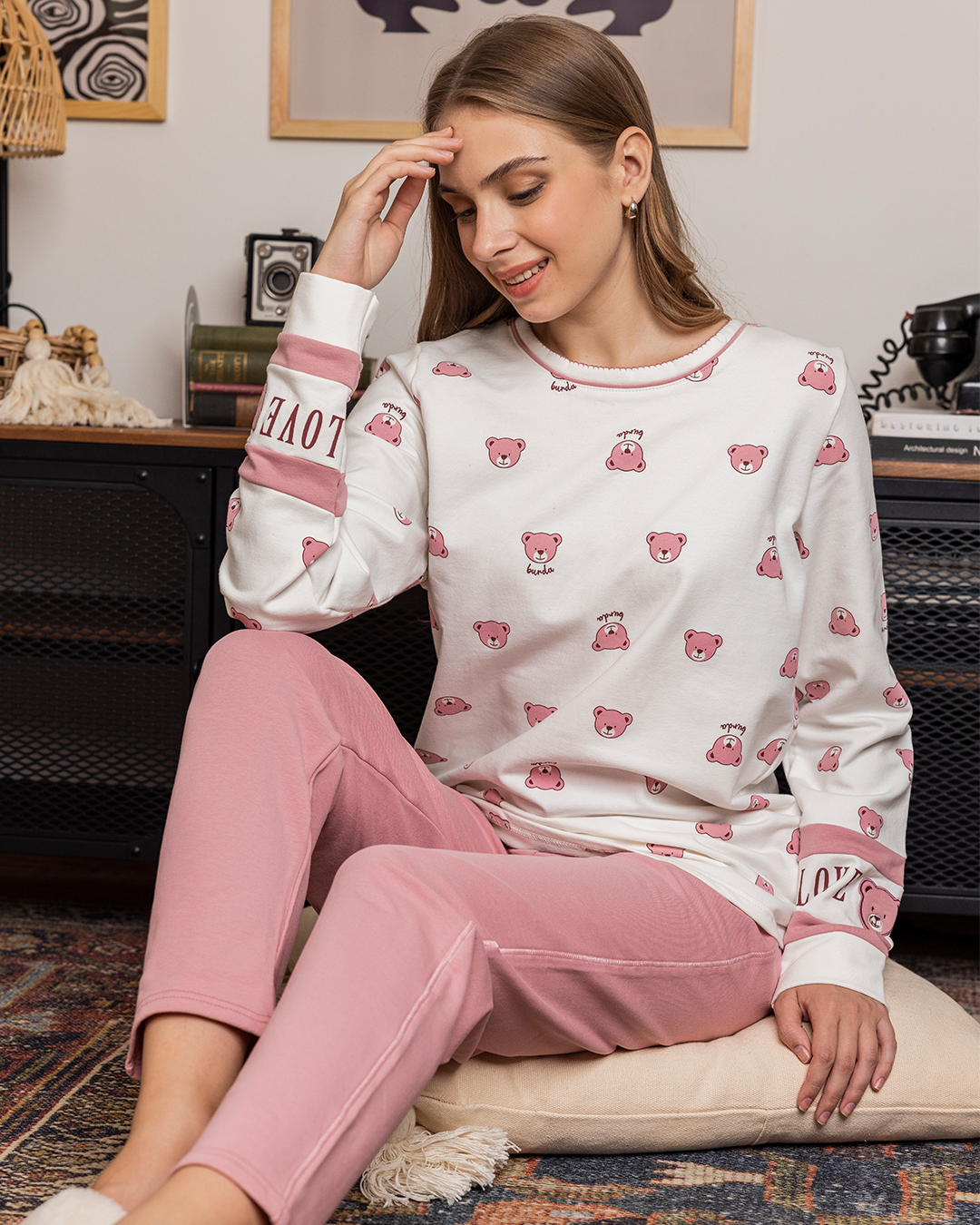 Bear Women's Long Sleeve Bear Print Pajamas