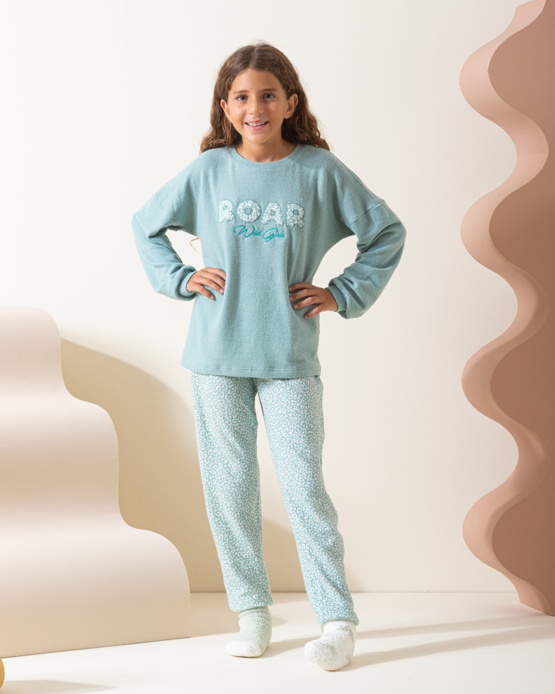 Roar girls' long sleeve pajamas, thermal fabric