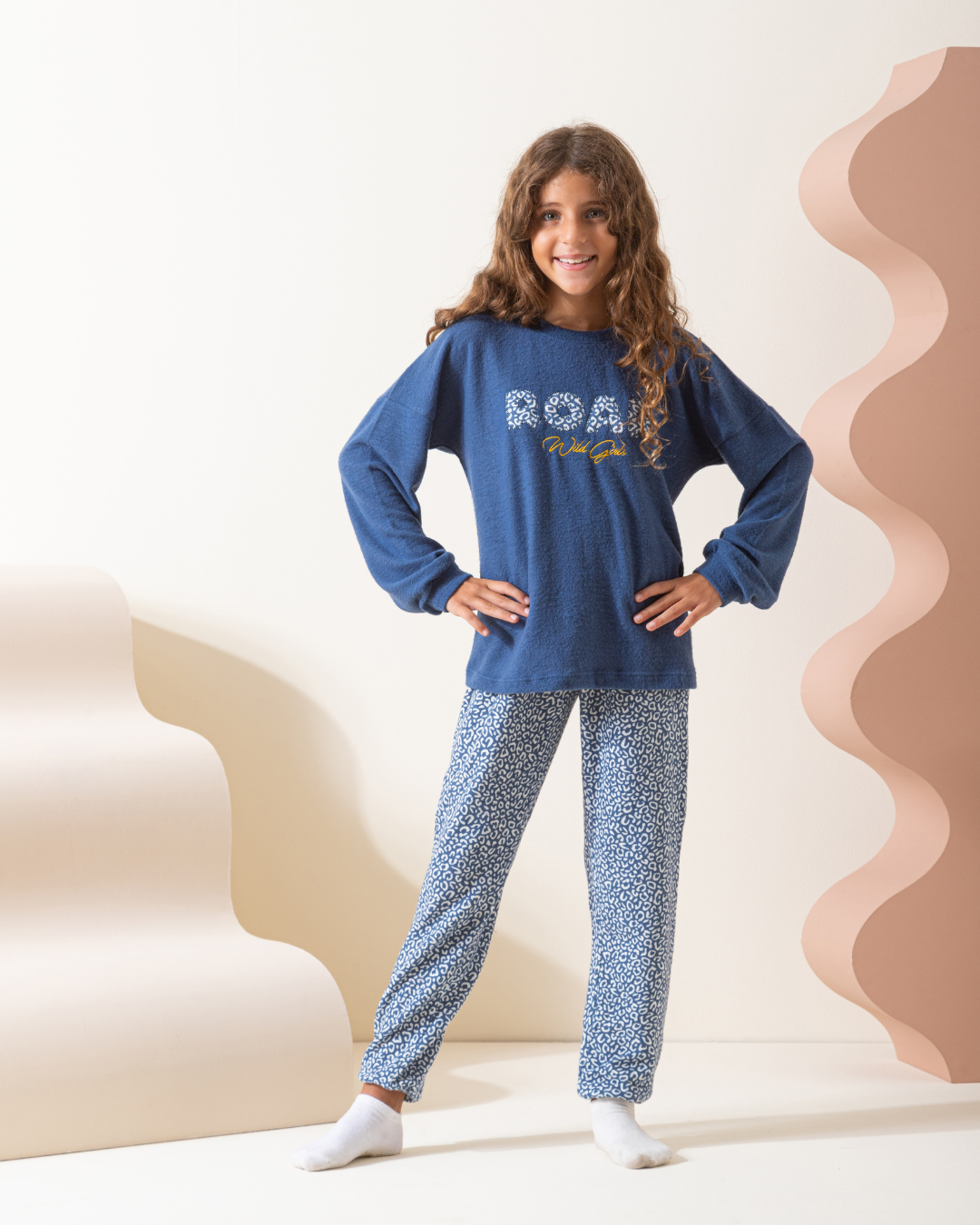 Roar girls' long sleeve pajamas, thermal fabric