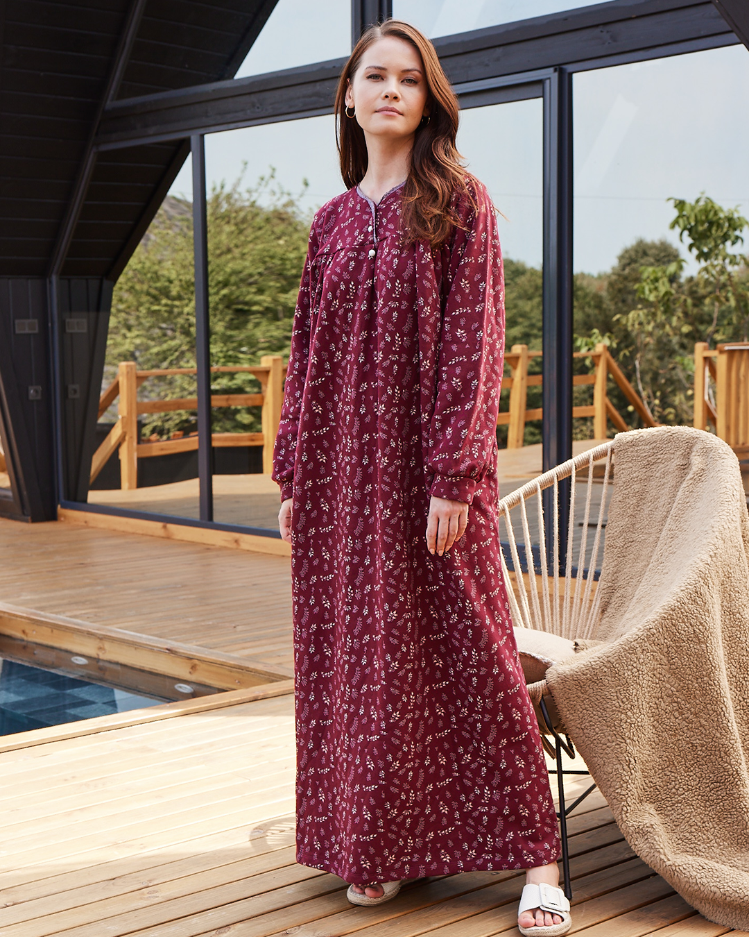 Long sleeve floral night gown