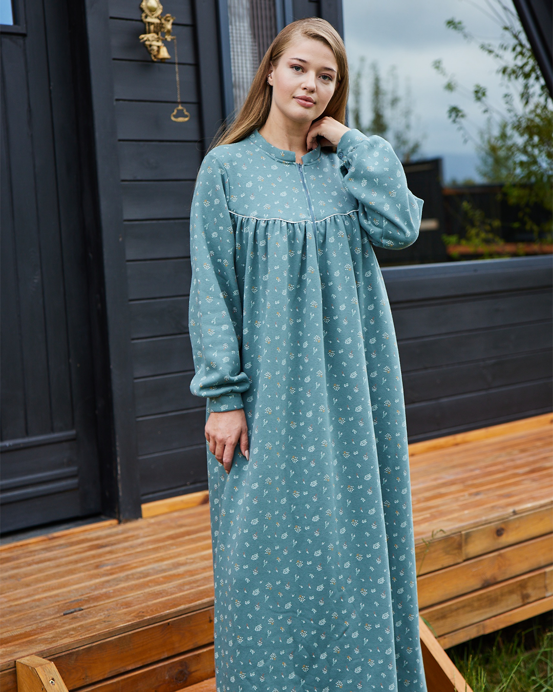 Women's Printed Fleece Half zip Long-sleeve nightgown