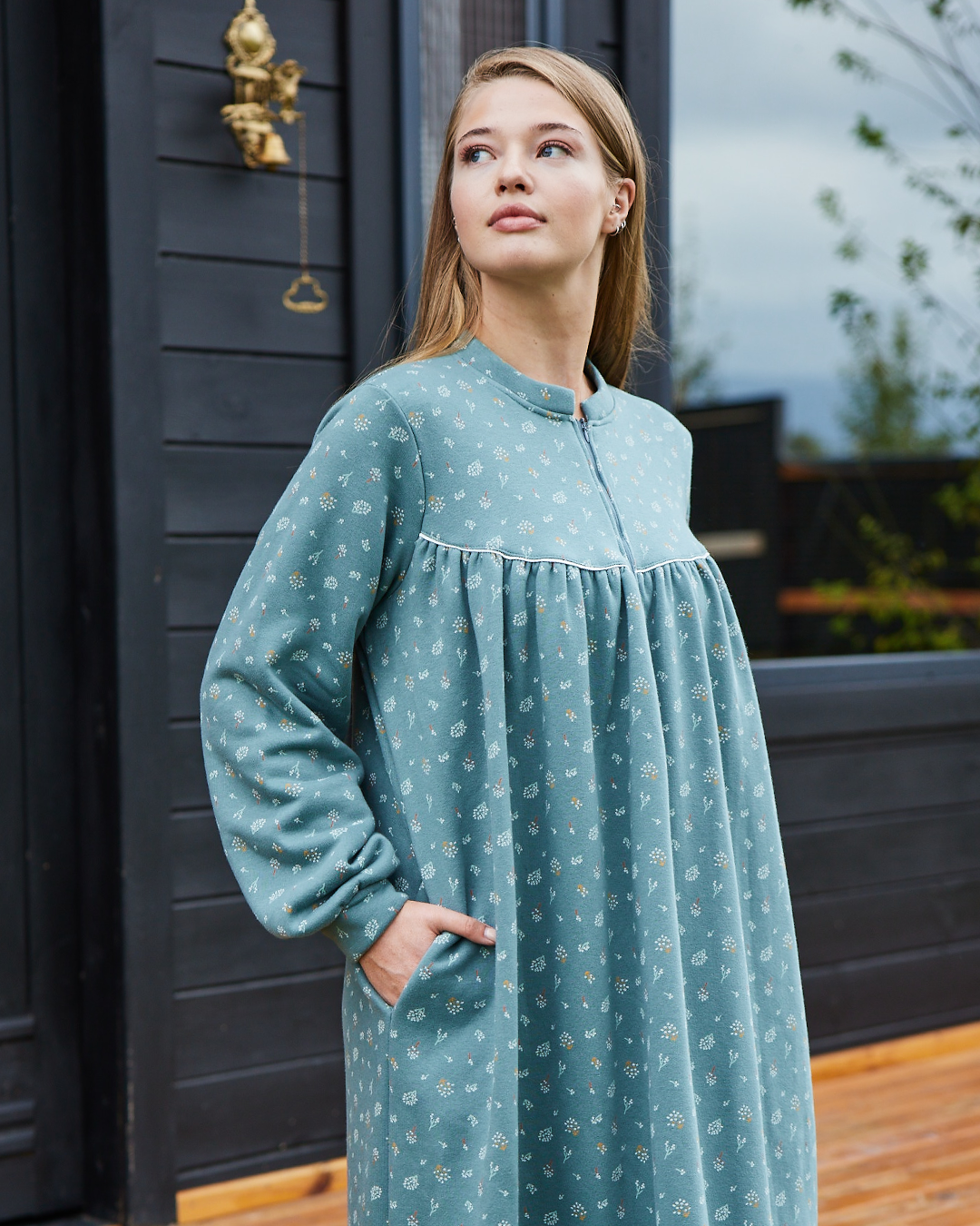 Women's Printed Fleece Half zip Long-sleeve nightgown