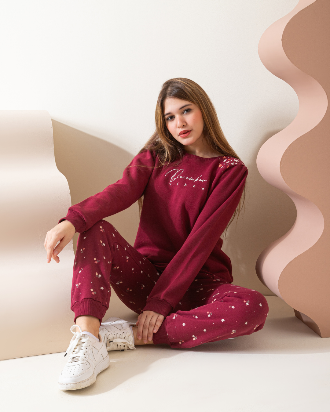 December vibes girls' pajamas