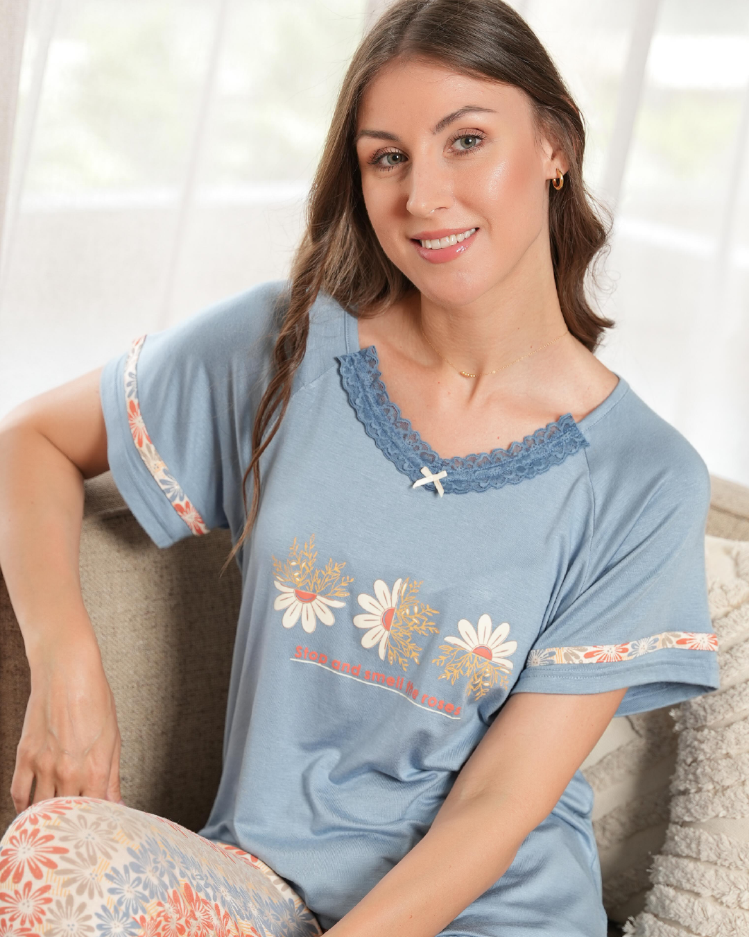 stop and smell roses Women's pajamas, long pants, half-sleeve T-shirt, rose print on the chest