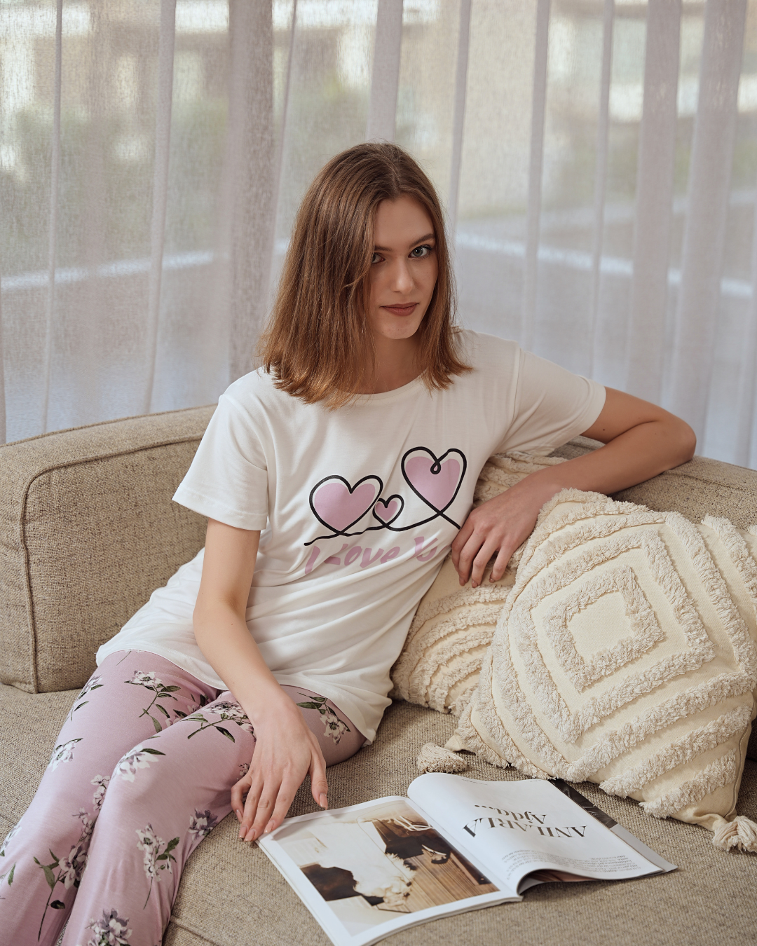 Women's pajamas with floral print