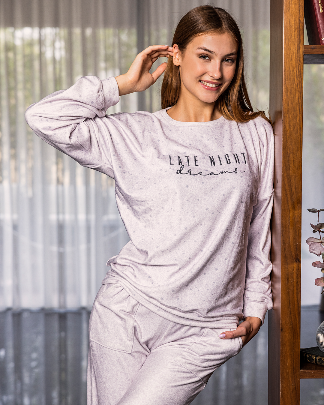 Late night dream Women's off shoulder pajamas