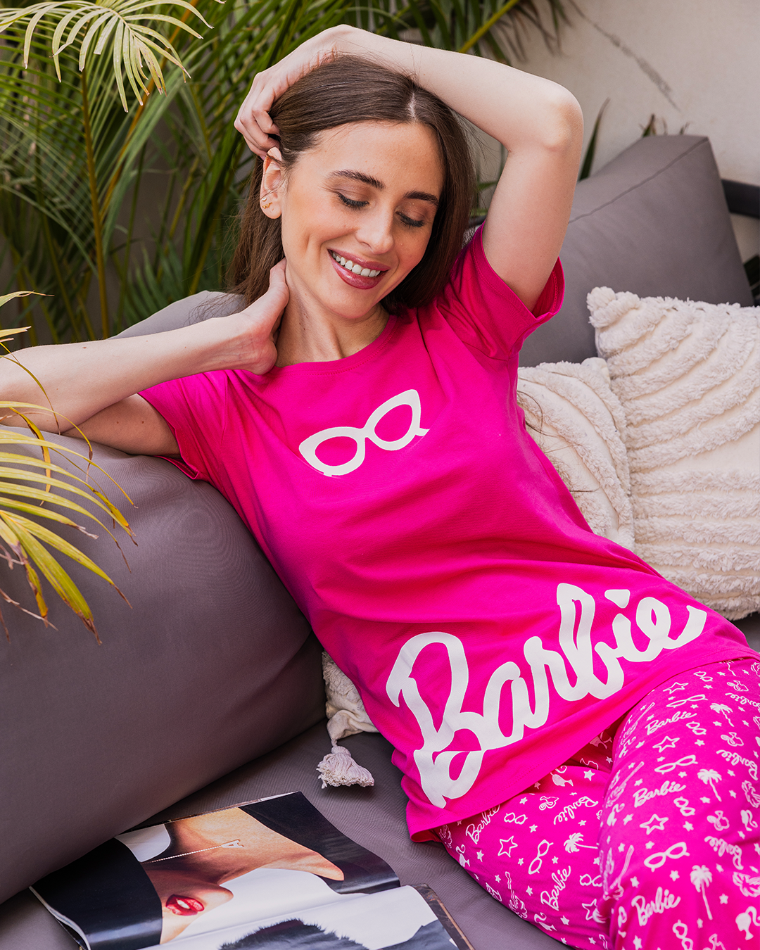 Barbie women's pajamas, half-sleeved T-shirt and Barbie pantyhose