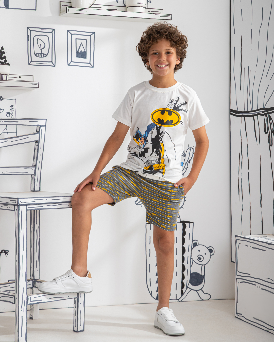 Batman stripe boys' half-sleeved pajamas and cotton shorts