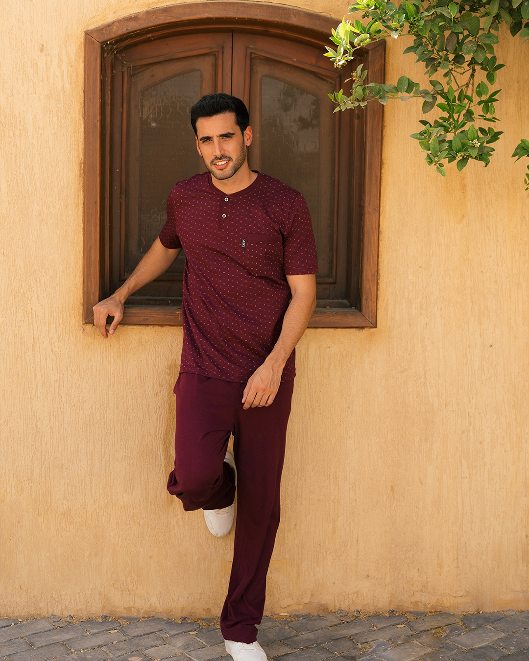 Men's pajamas, half-sleeve T-shirt and Sambox printed trousers