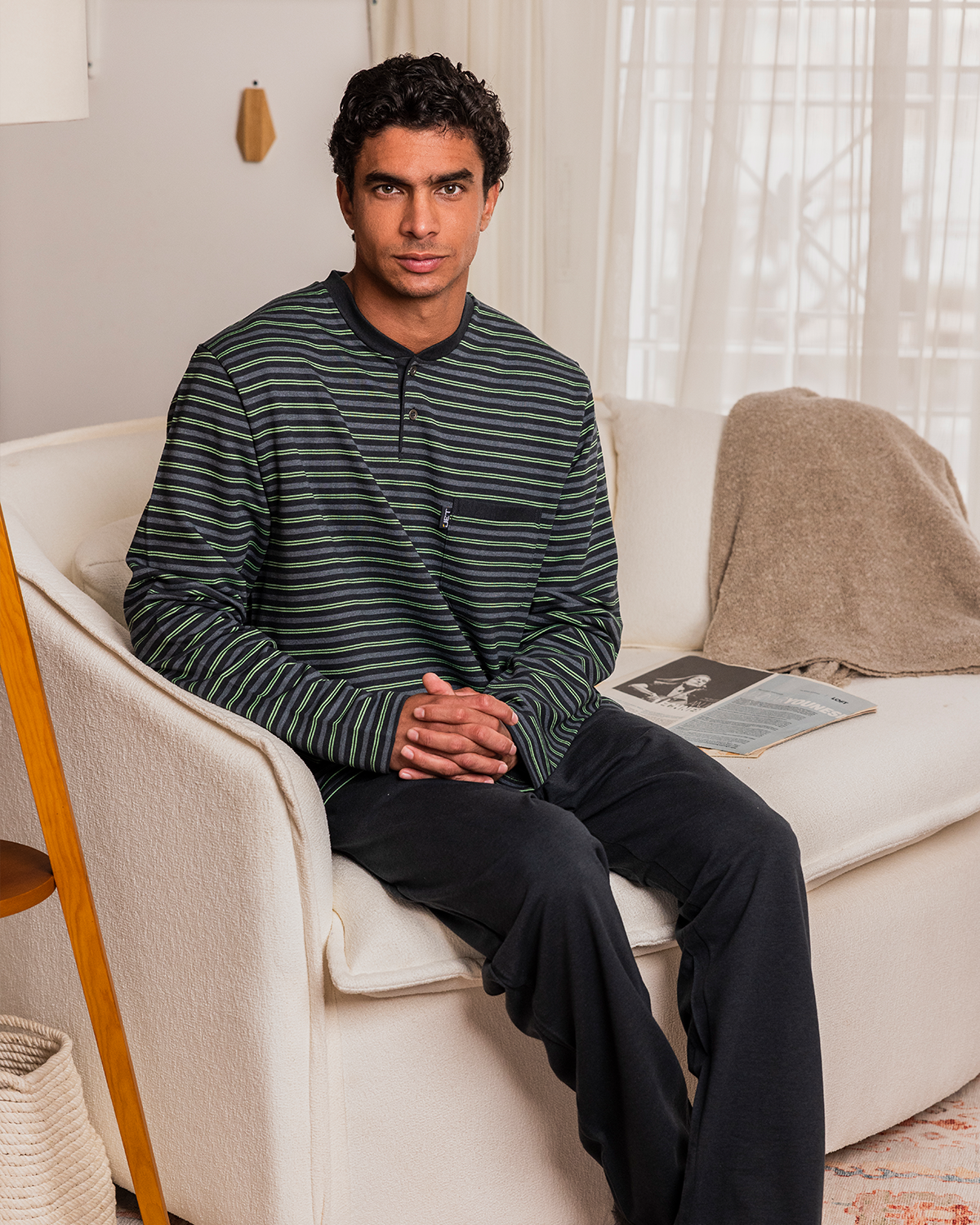 Men's casual striped pajamas * plain, long sleeve casual striped jacket with a round neck