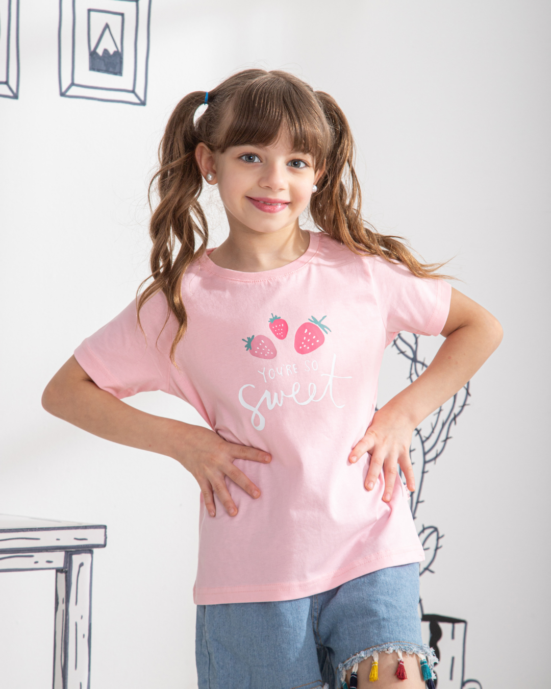 Strawberry half sleeve t-shirt for girls