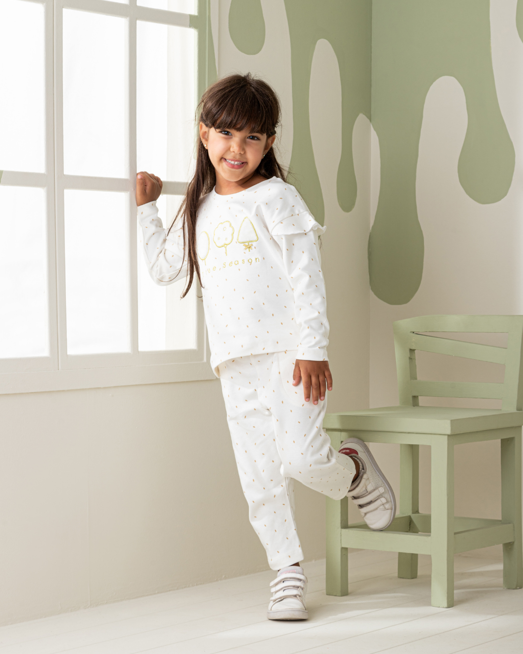 Tree Season Girls' Long Sleeve Pajamas