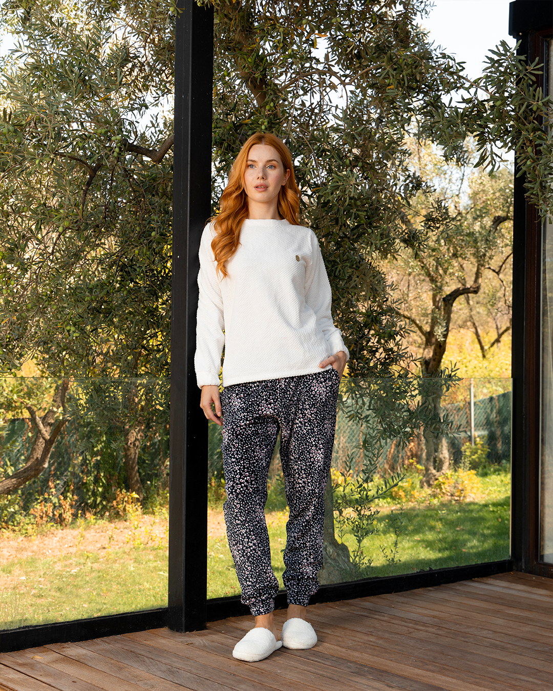 Into the wild women's long sleeve pajamas