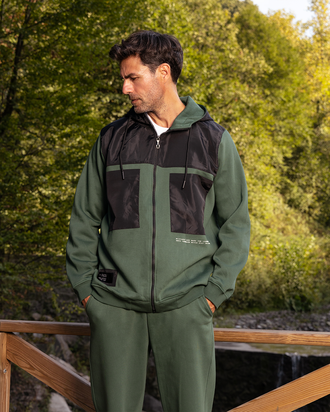 never stay the same men's sports set