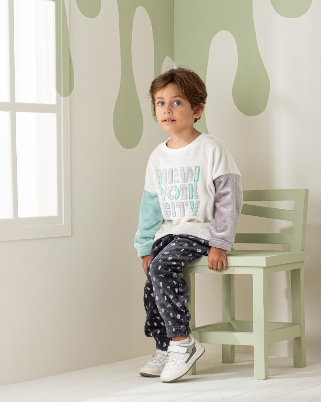 NYC Boys' pajamas with sleeves and trousers