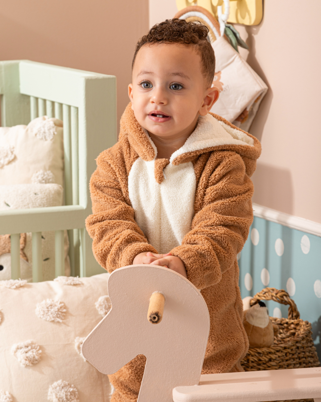 Deer Jumbsuit Baby jumpsuit with cabochon and fur zipper