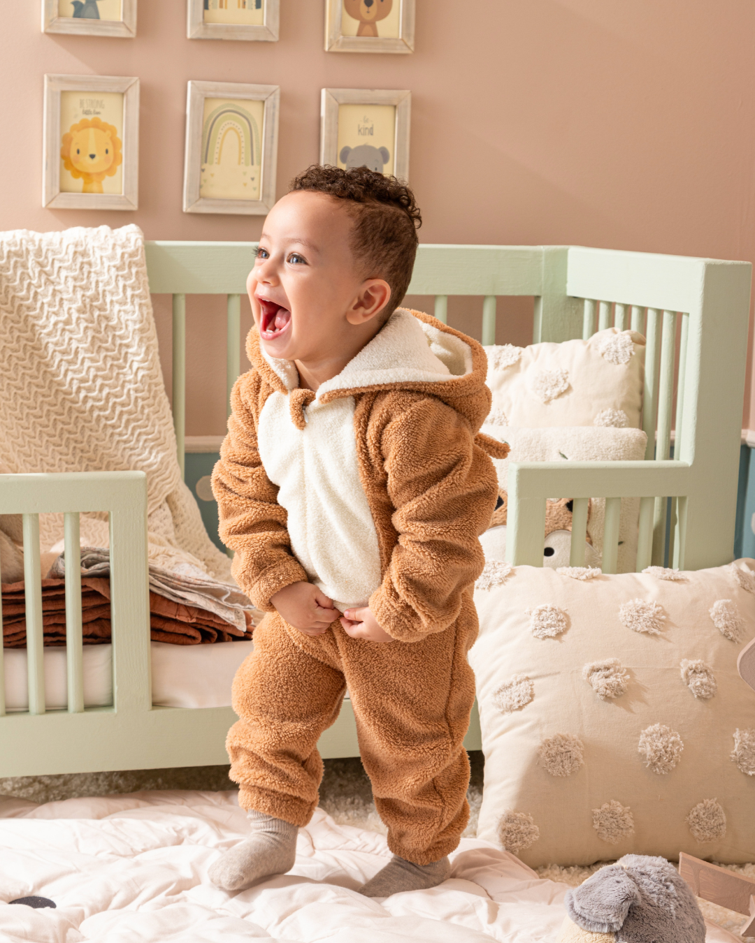 Deer Jumbsuit Baby jumpsuit with cabochon and fur zipper