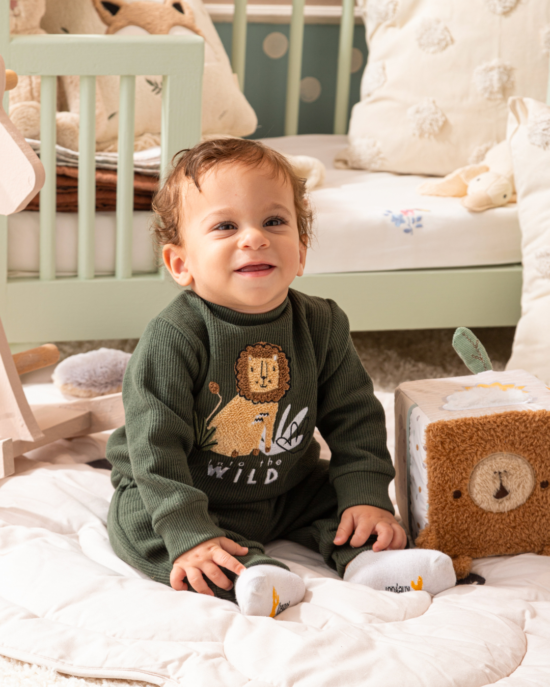 Wild Lion Boys' Long Sleeve Pajamas