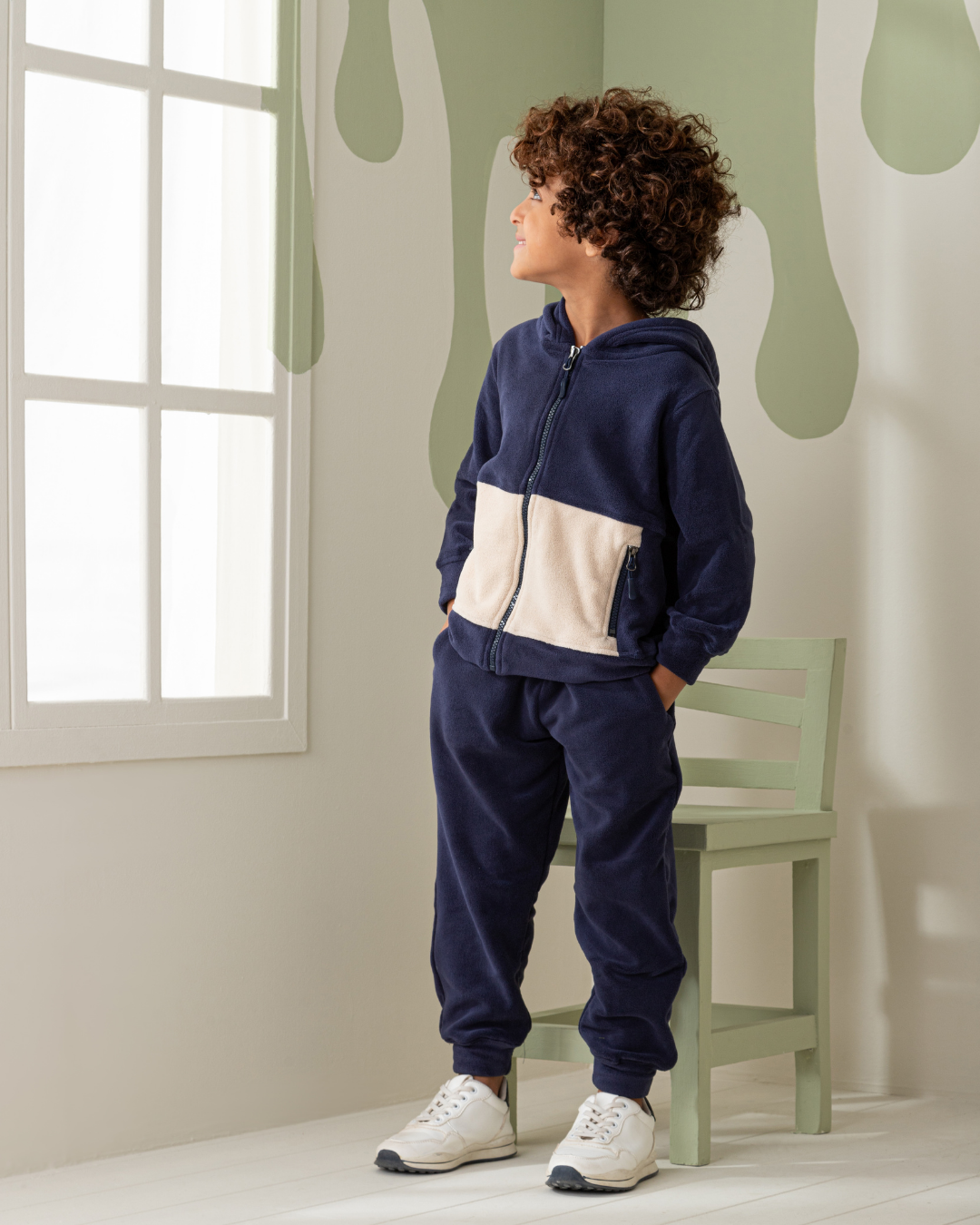 Neon Fleece Boys' pajamas with zippers and a polar fleece cabochon