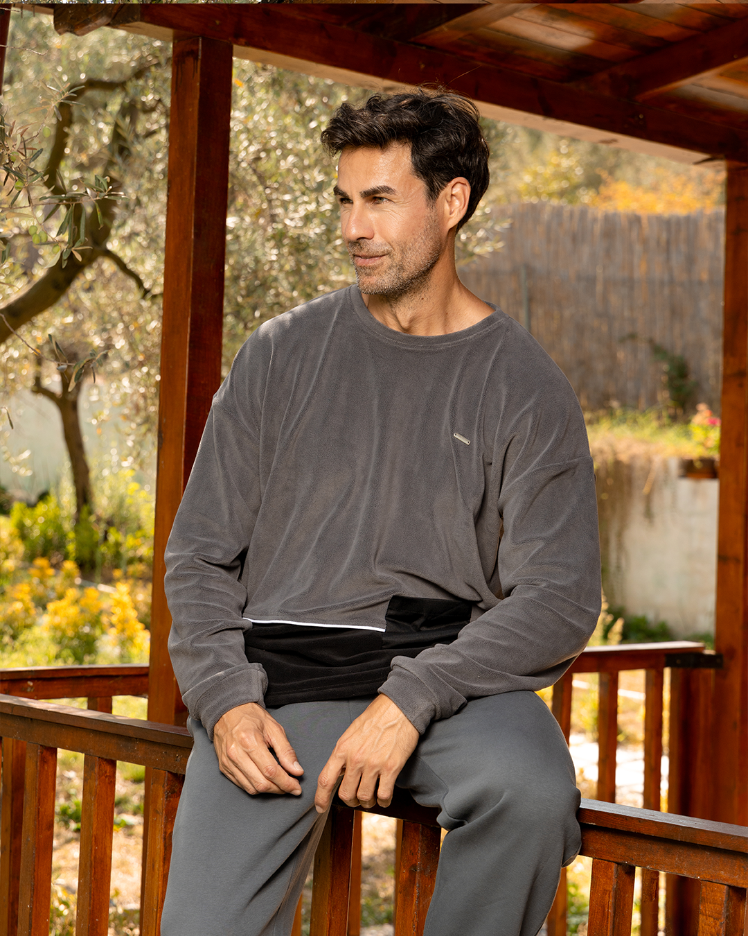 Waterproof Pocket Men's Long Sleeve Pajamas