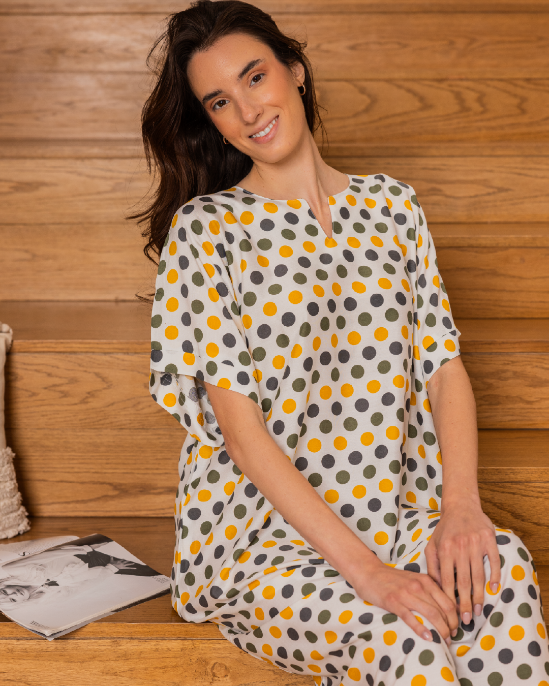 138 Dotted half-sleeve viscose shirt