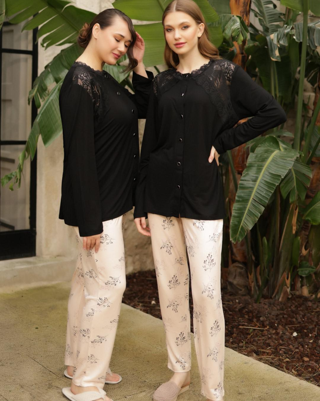 Women's pajamas, button-up sleeve t-shirt, lace on the shoulder, and floral trousers