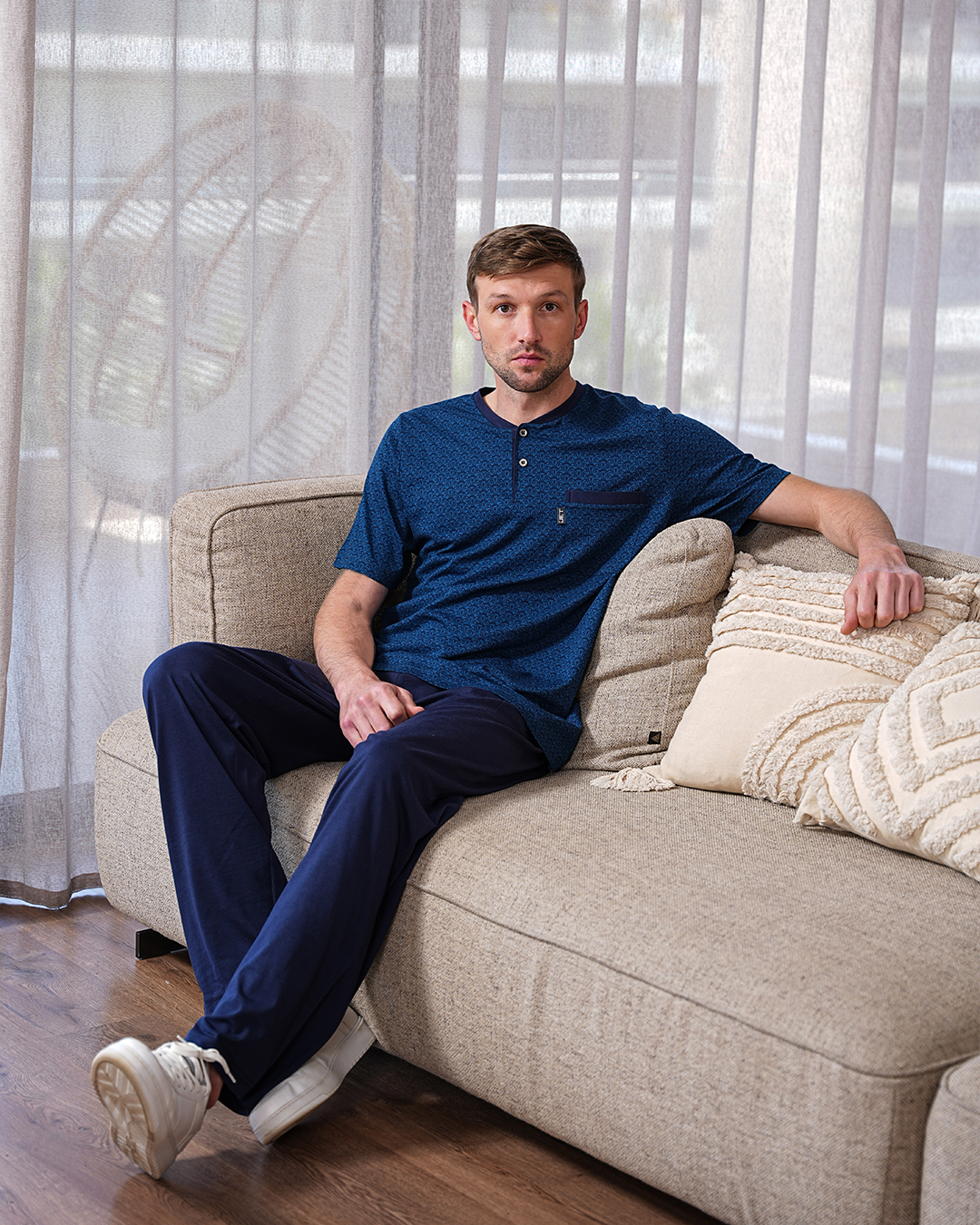 Men's pajamas, half-sleeve T-shirt and lotus-printed trousers
