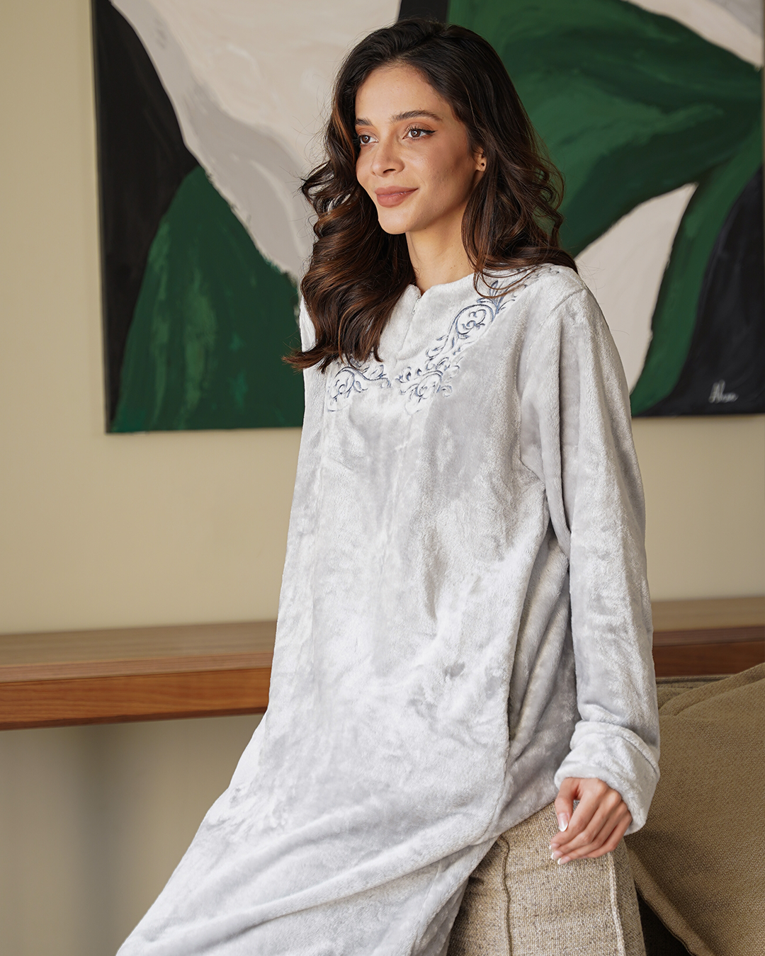 Women's nightshirt with chest zipper and rose embroidery, Polar