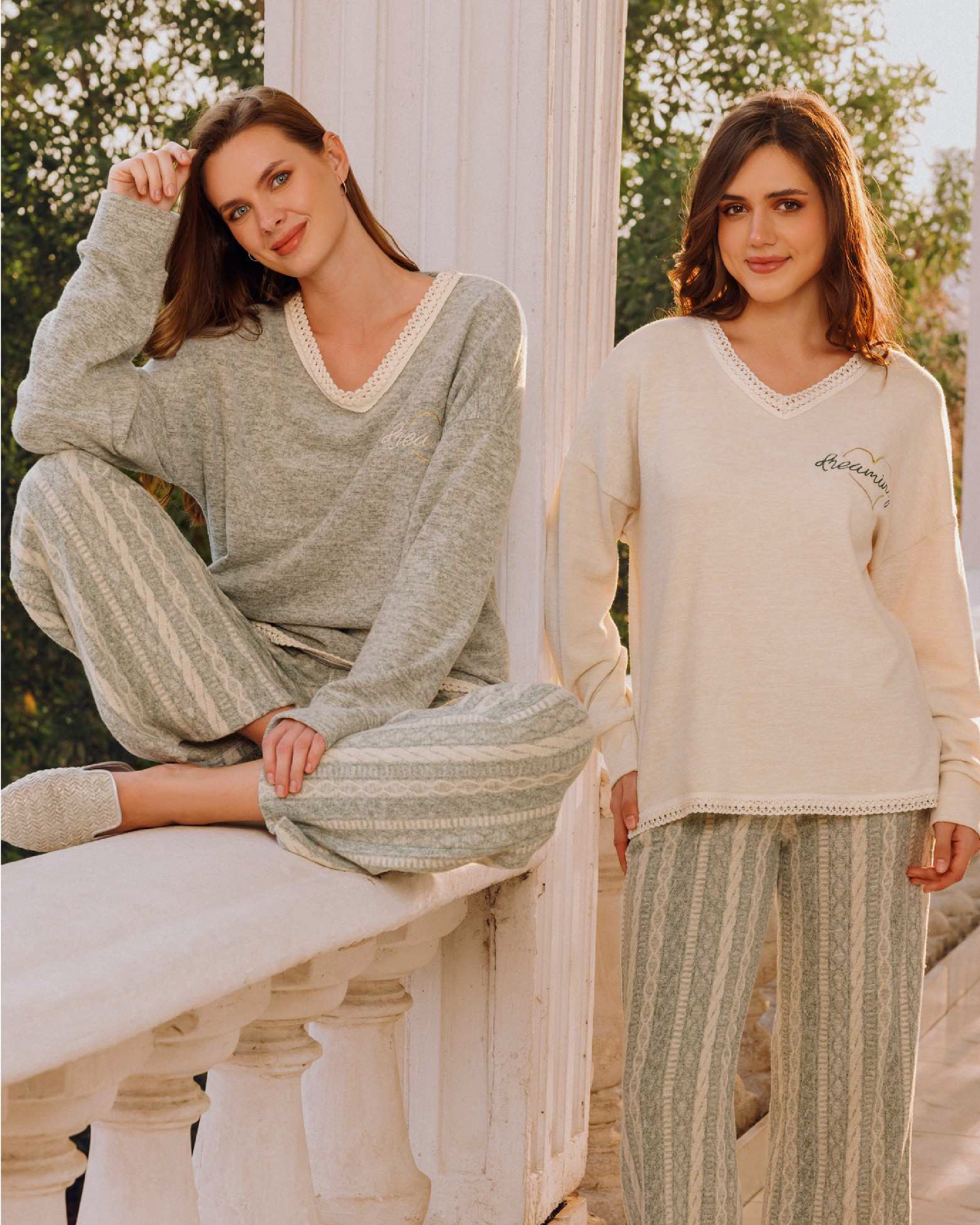 Women's pajamas, seven-sleeved T-shirt with a yoke and striped pants with a drawstring, heart print on the chest