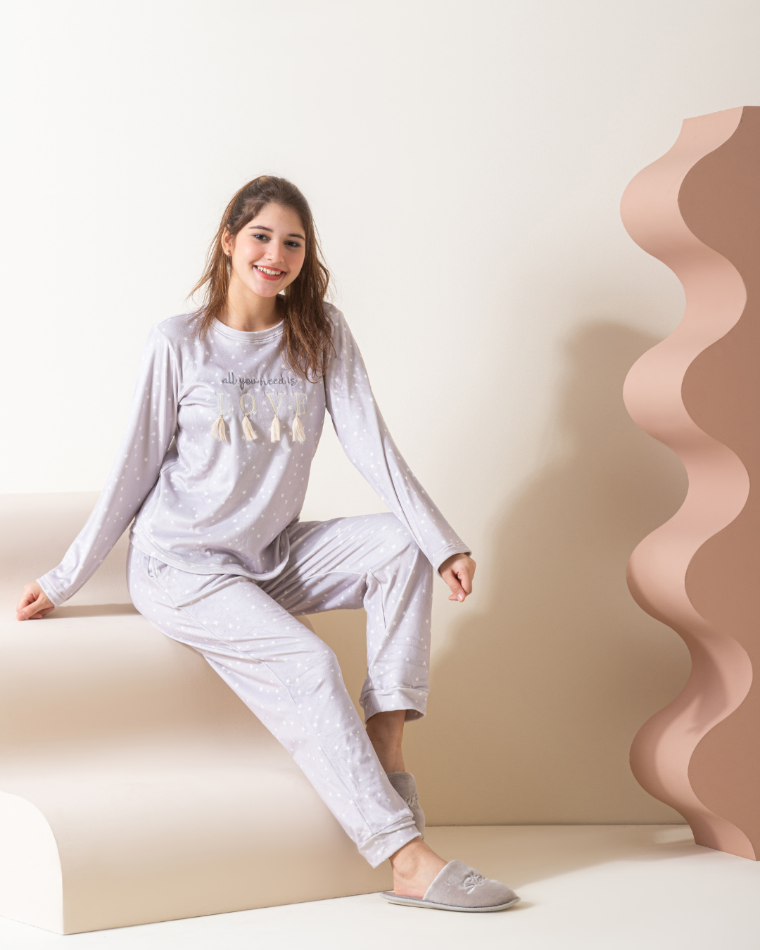 Long sleeve Soft Velvet Pajama All you need is love