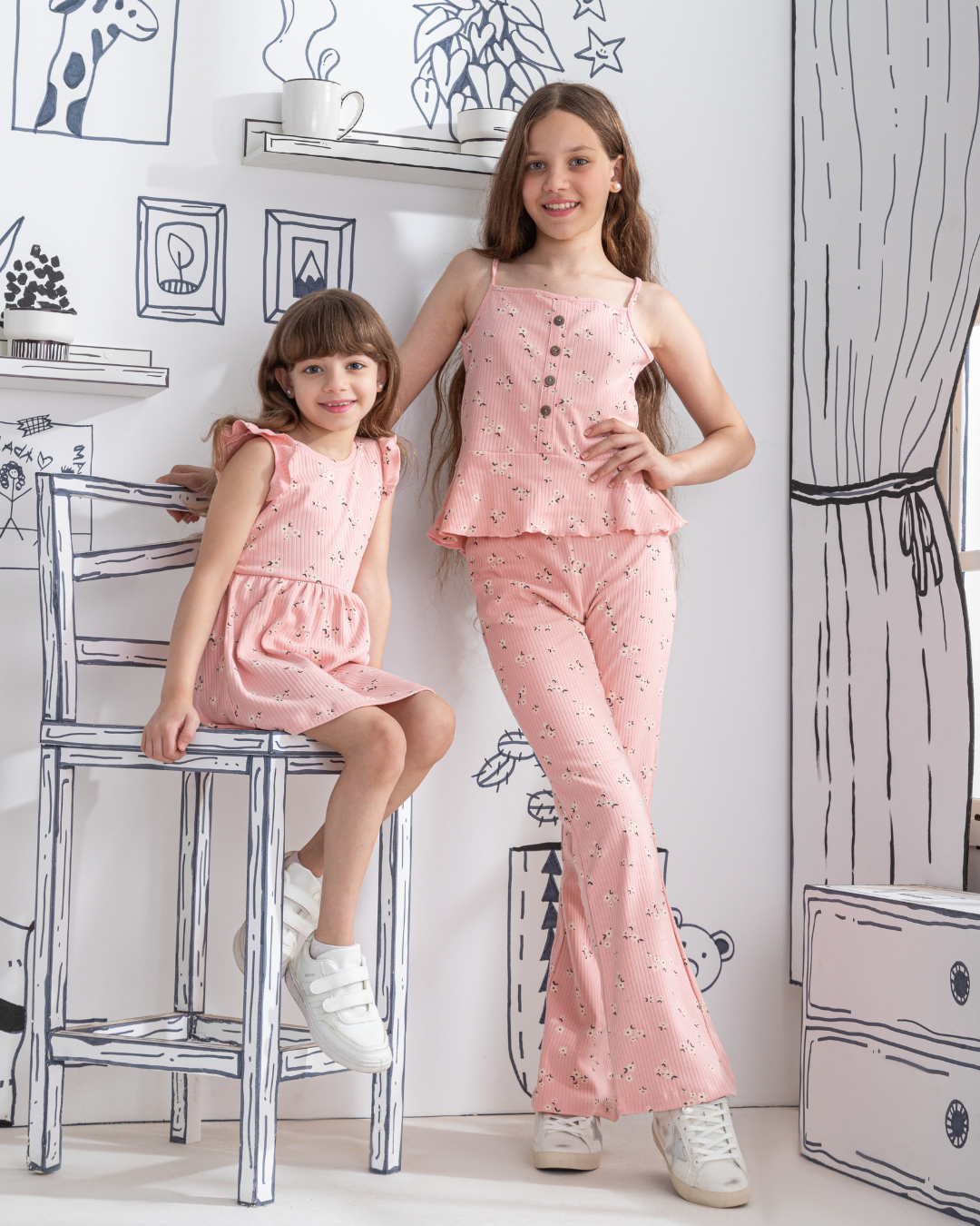 Floral Derbi girls' pajamas, suspender top and trousers