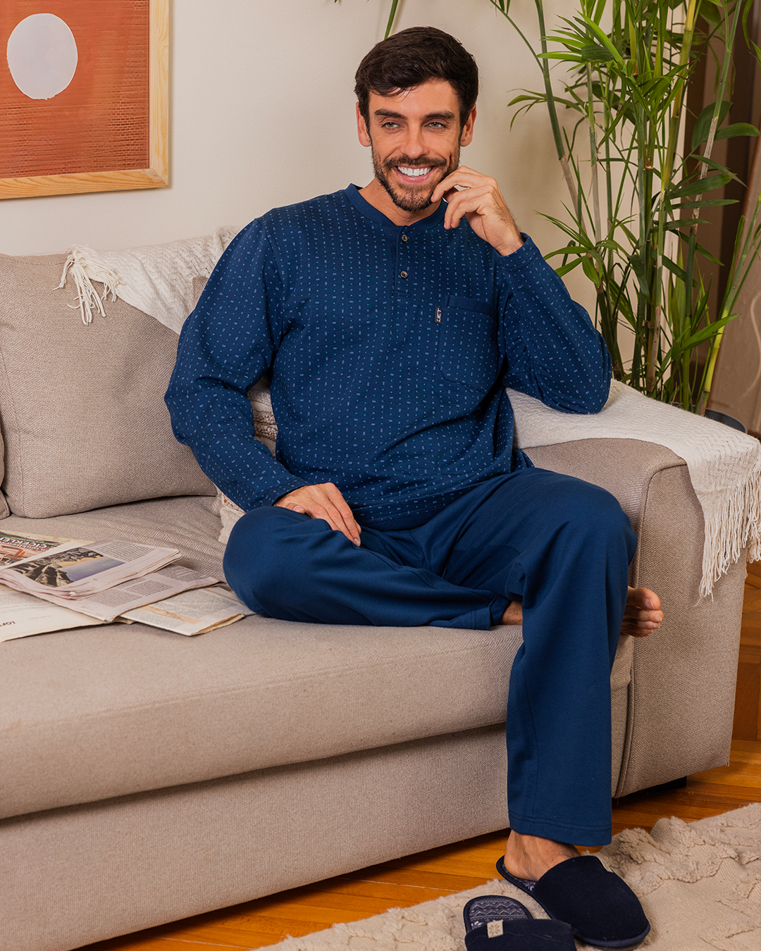 Men's pajamas, printed T-shirt, long sleeve, round neck, button-down collar, chest pocket and pants