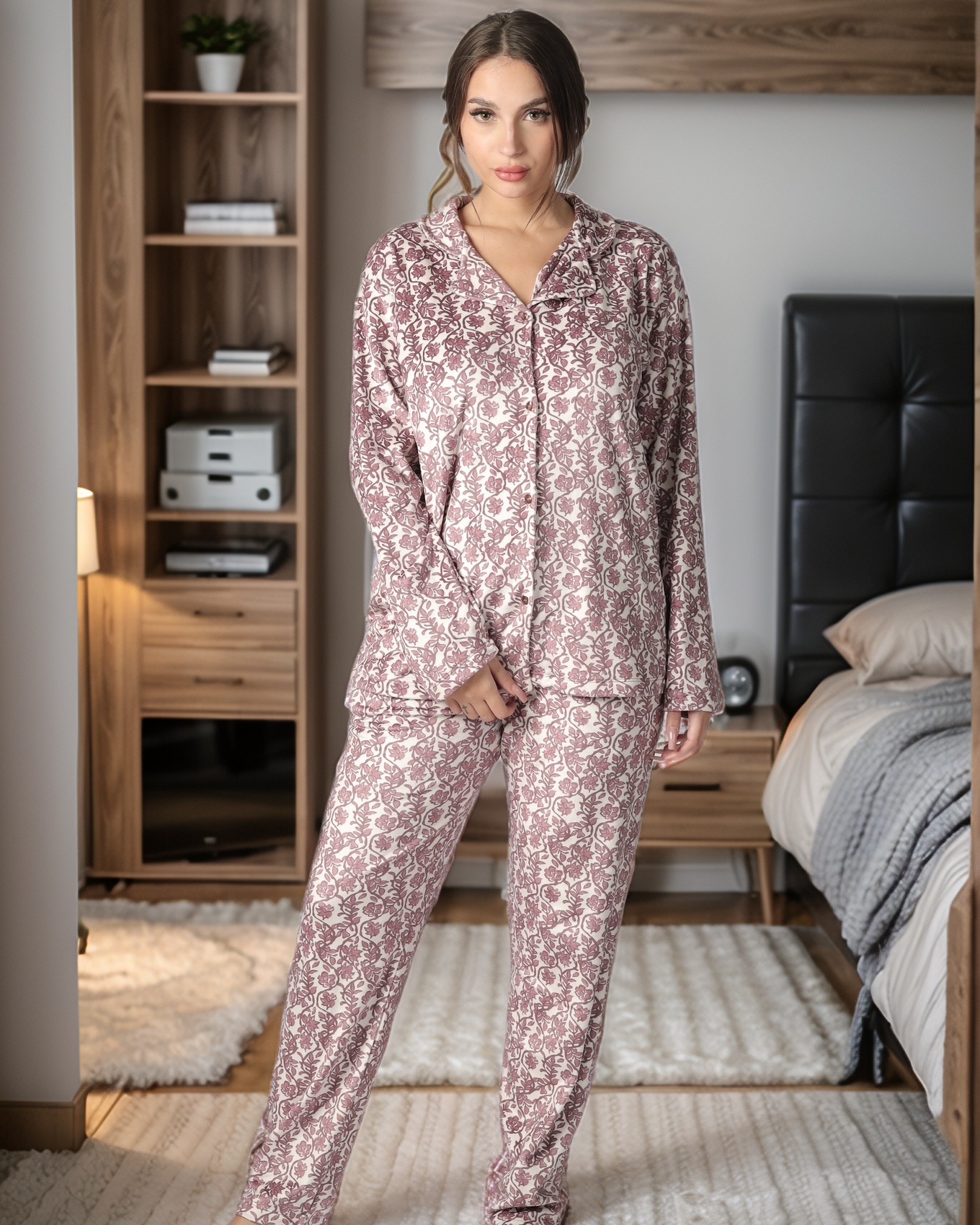 Women's pajamas with patterned buttons