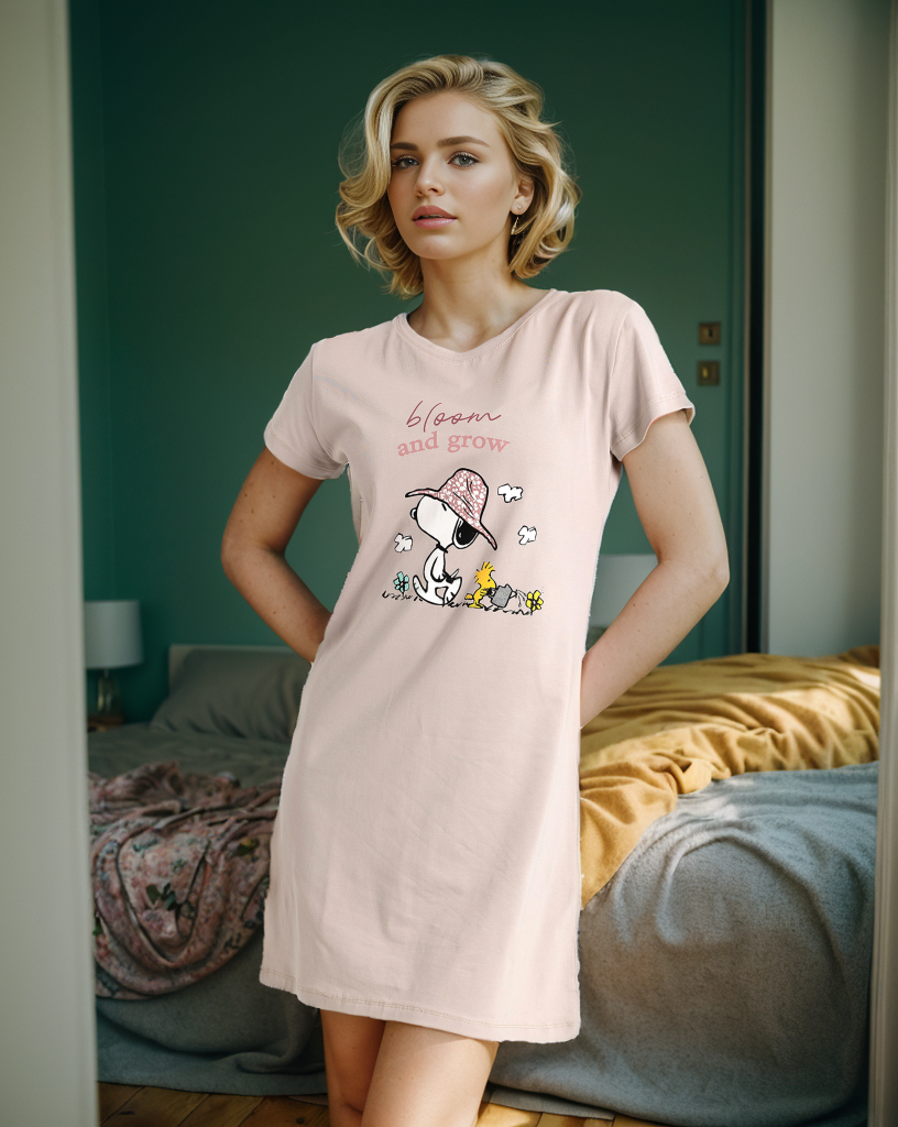 bloom and grow women's short half sleeve shirt Snoopy