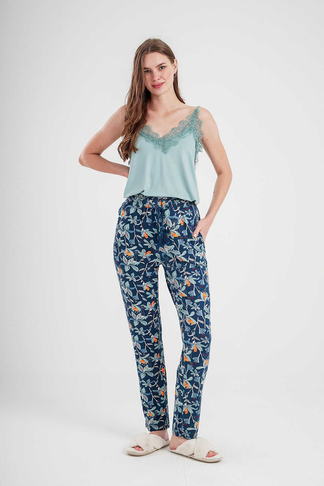 Pajama pants, women's top, suspender, lace, printed pants