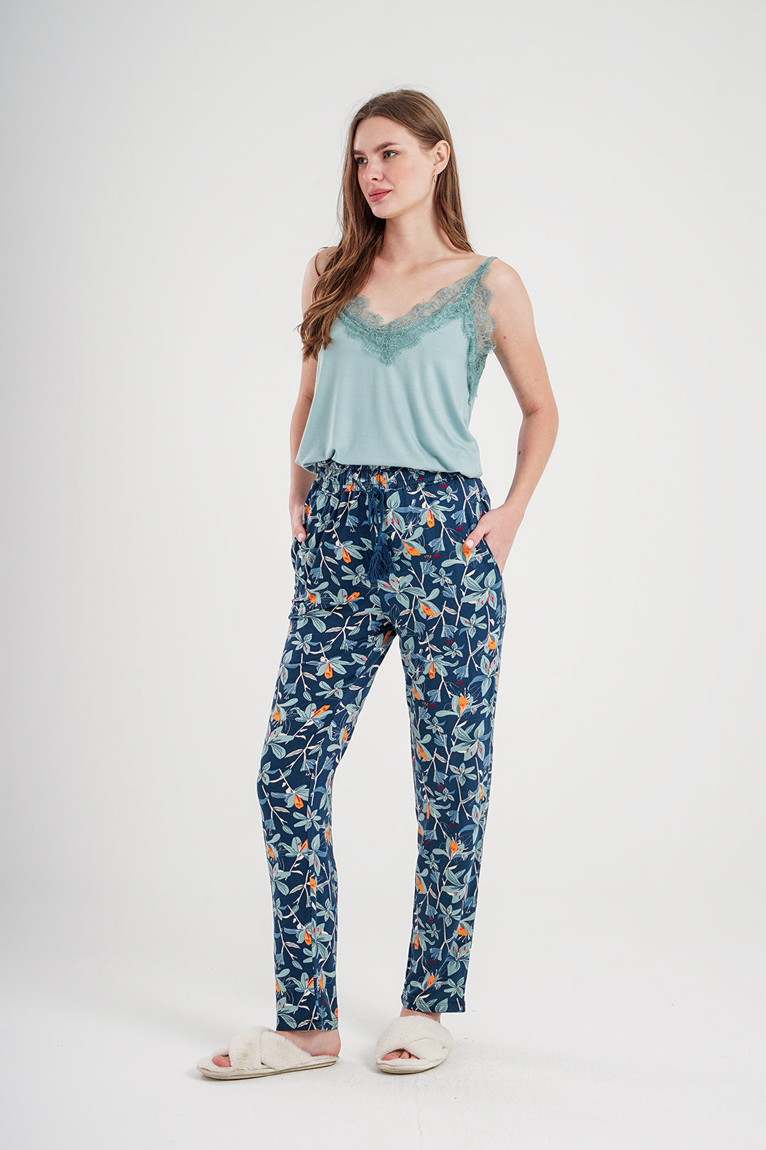 Pajama pants, women's top, suspender, lace, printed pants