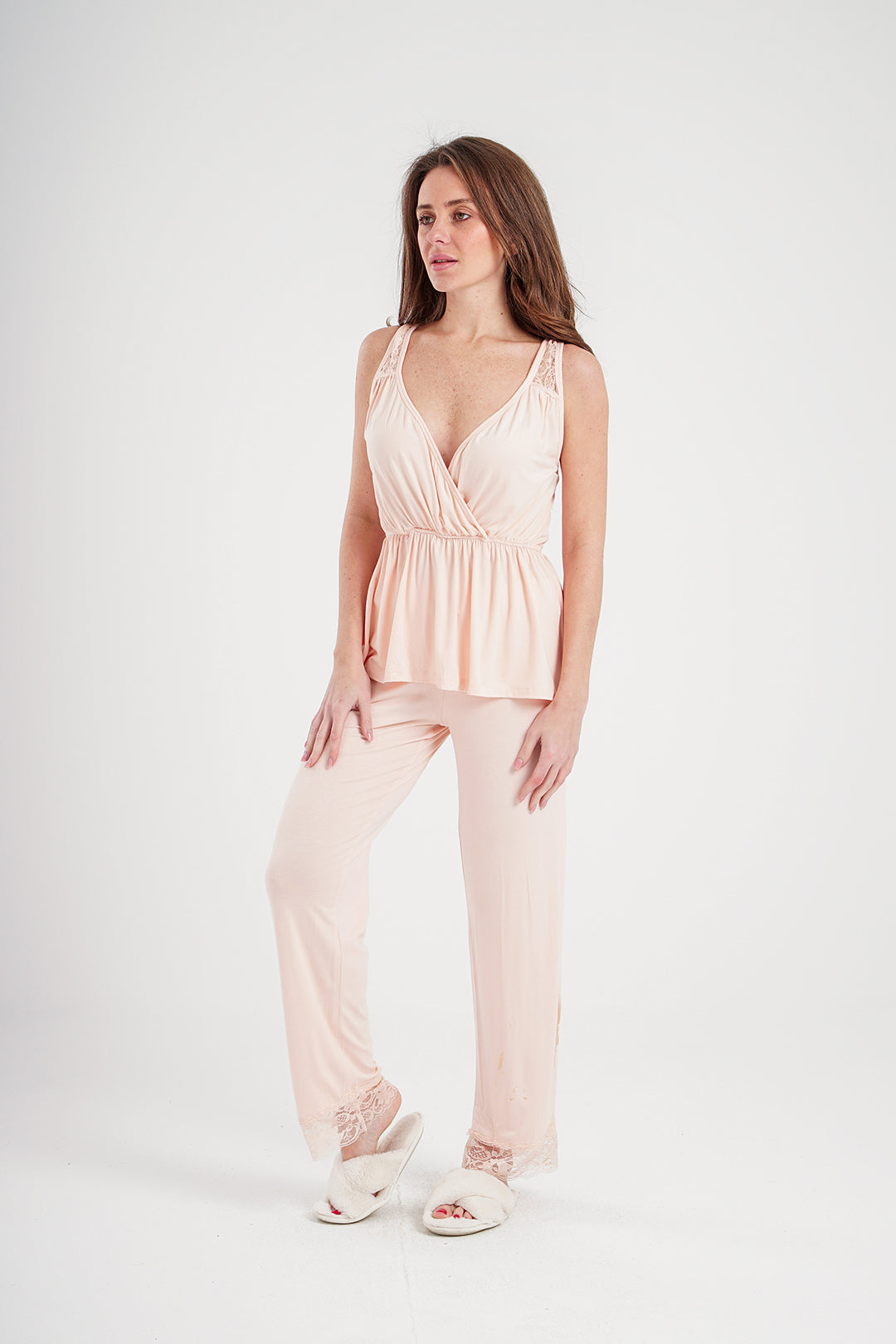 Women's viscose lace pajamas