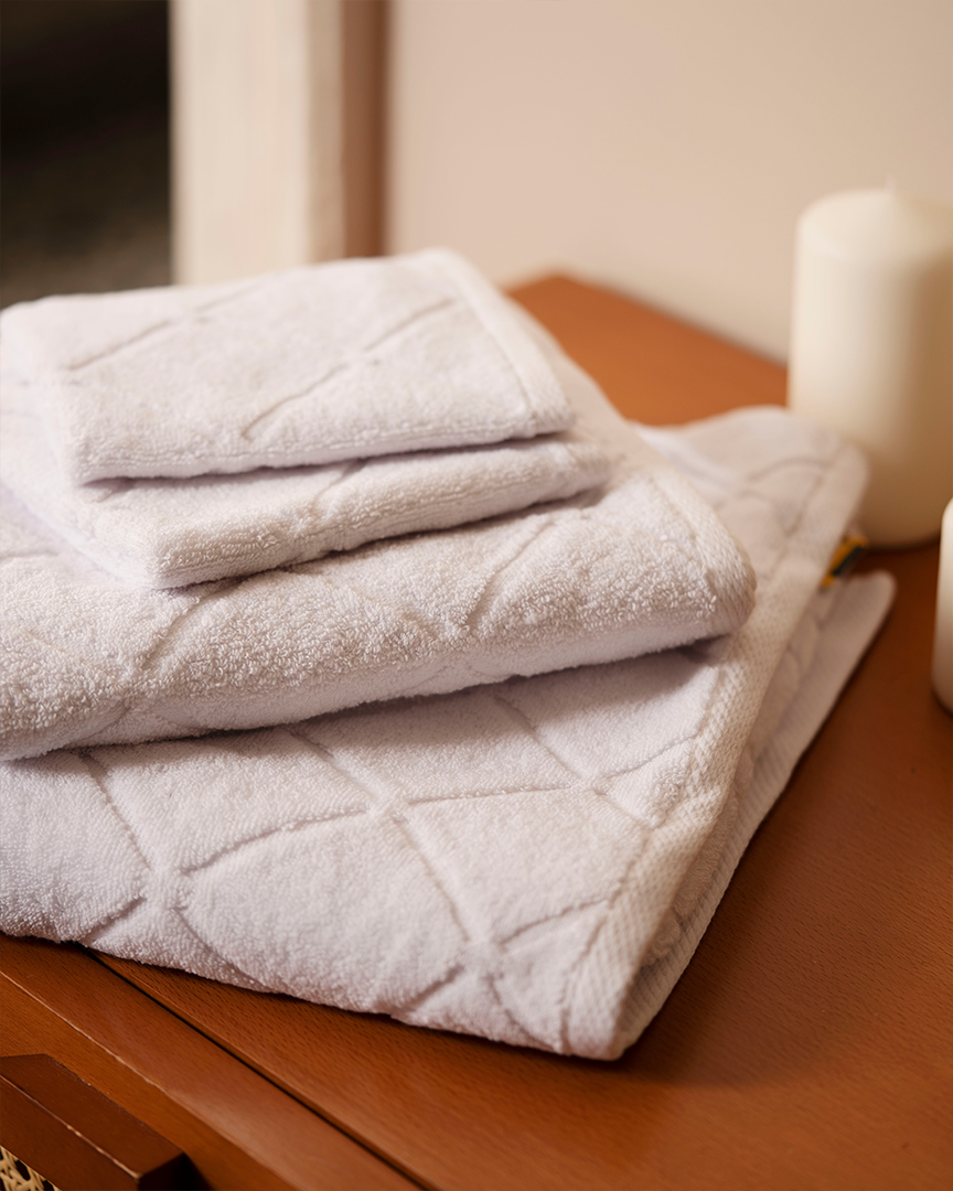 Set of 4 towels (30*²30 50*100 70*140)