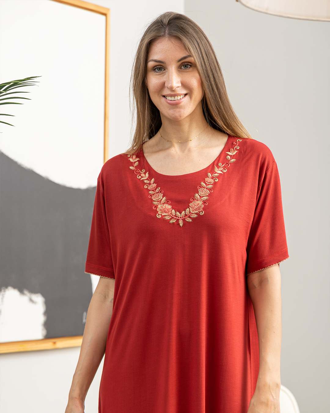 Women's shirt, half sleeves, embroidered with long branches
