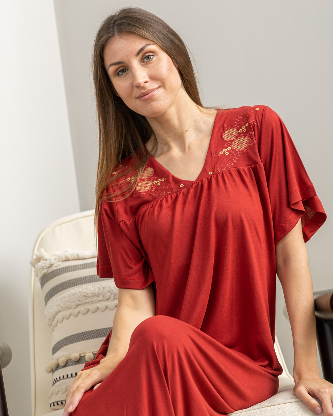 Women's shirt, half-sleeved, embroidered, the Quill rose