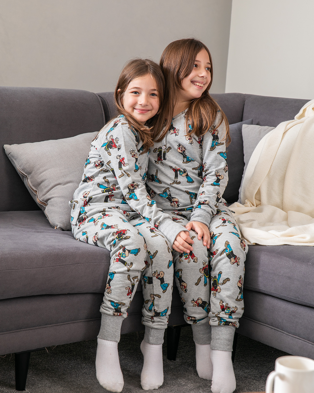  daughters' pajamas, Jarsunieh, Babai Zarayer