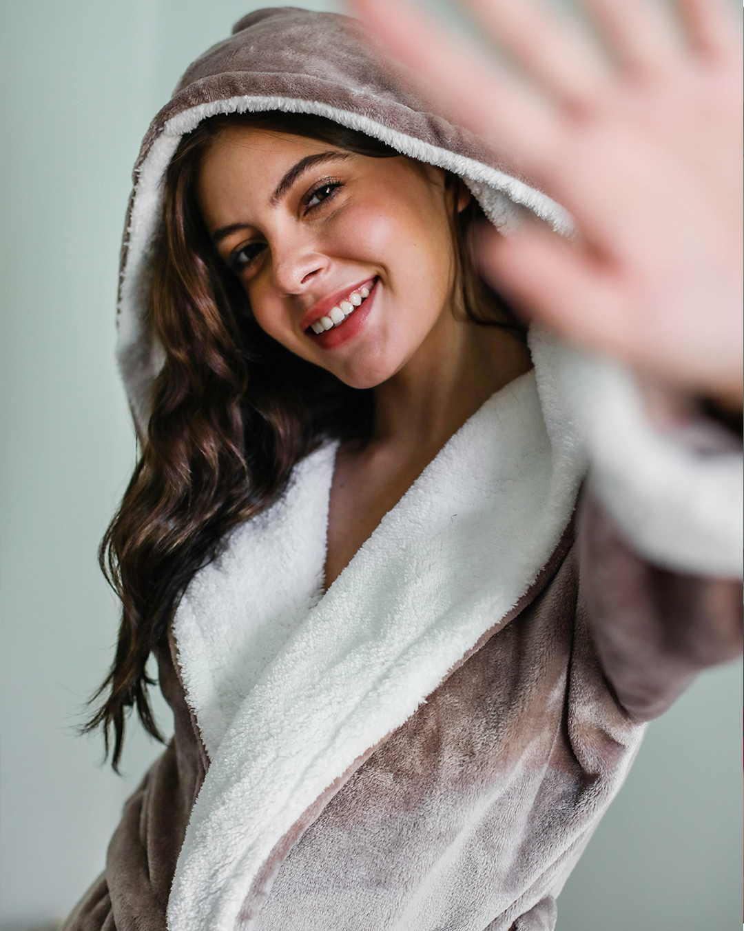 Women's robe with Polar Hood * Fur