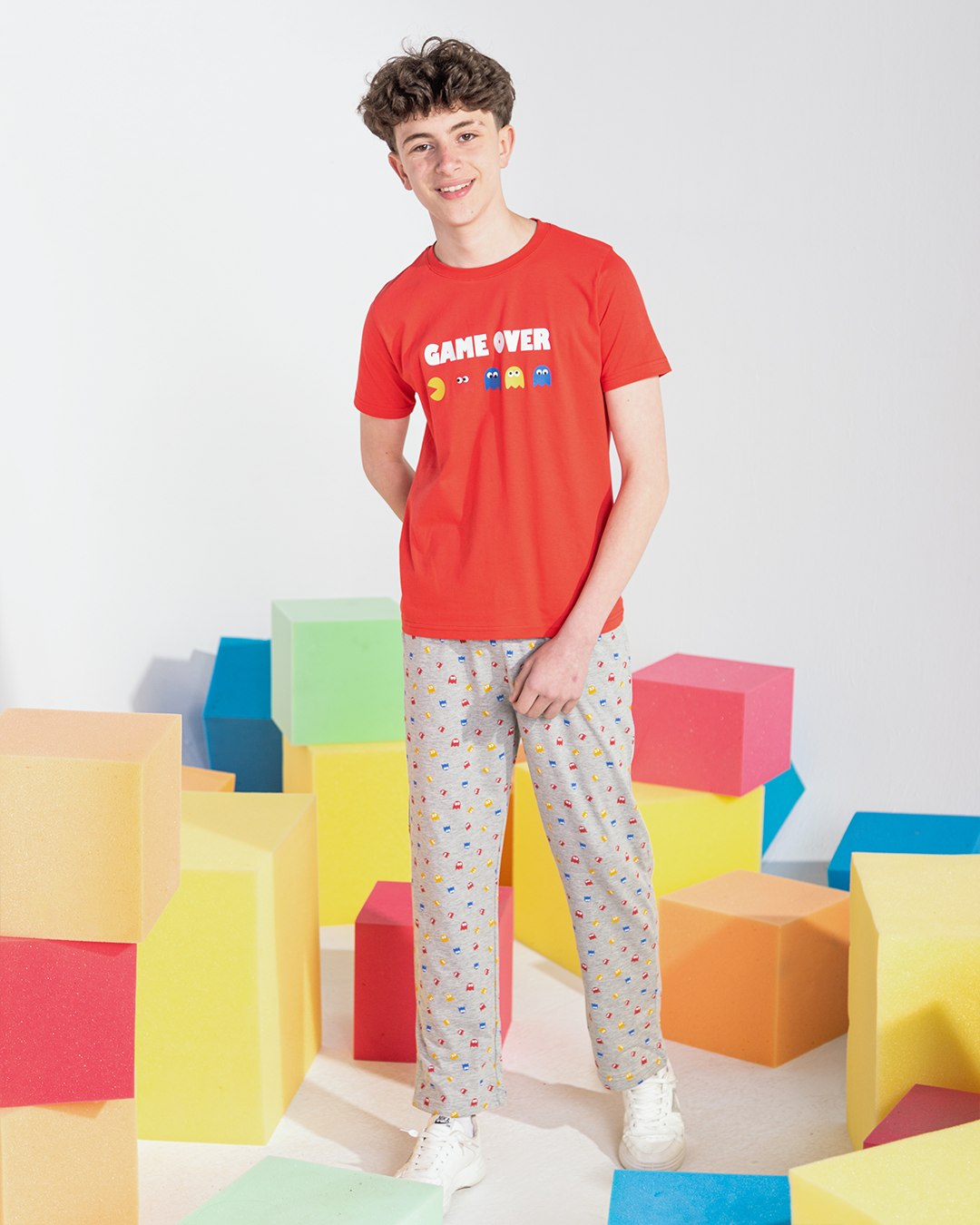 Boys' pajamas with printed brasula