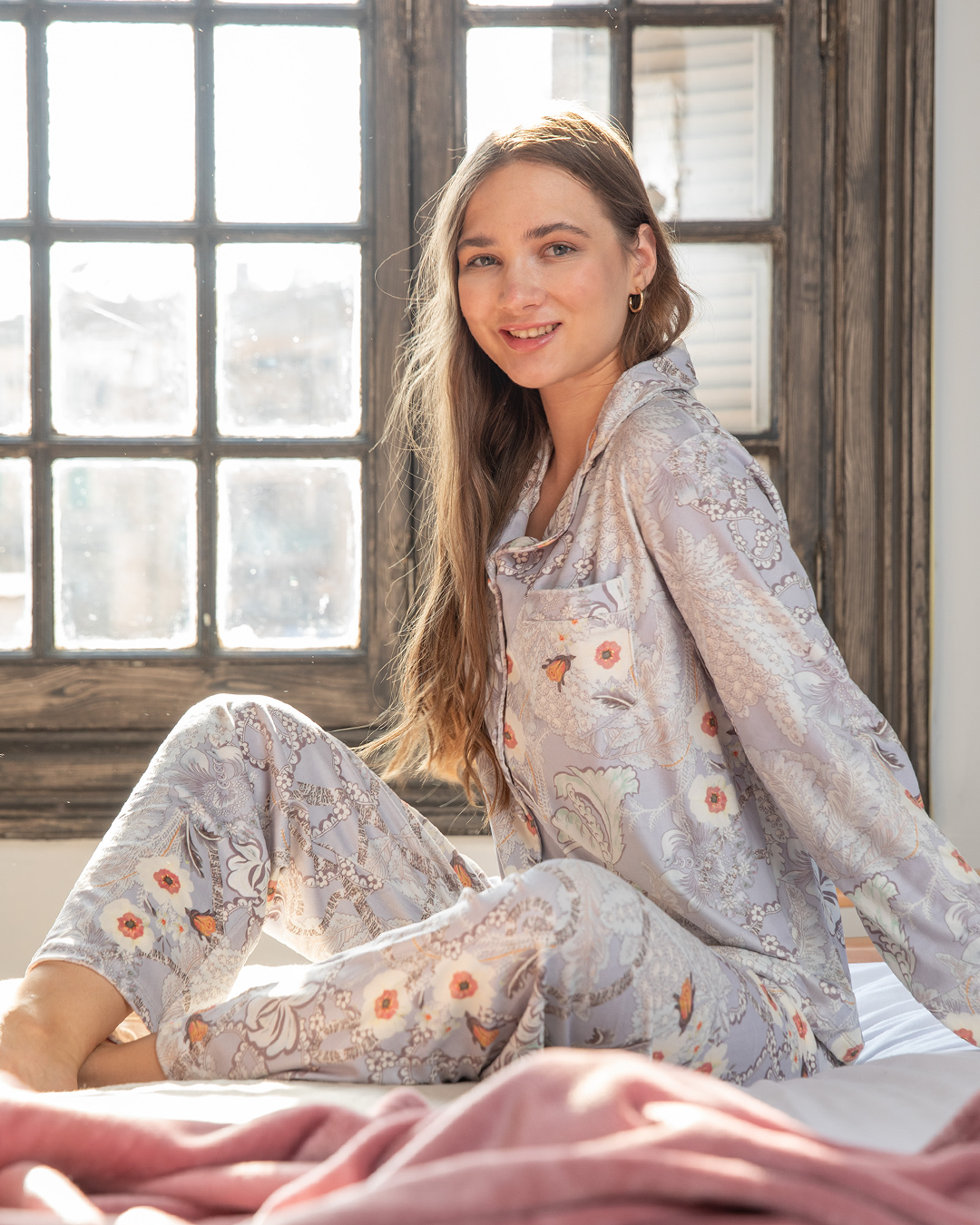 Pajamas for women, classic, plush, wooded